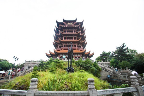 Khi nhắc đến biểu tượng văn hóa của Hồ Bắc, không thể không nhắc đến Hoàng Hạc Lâu