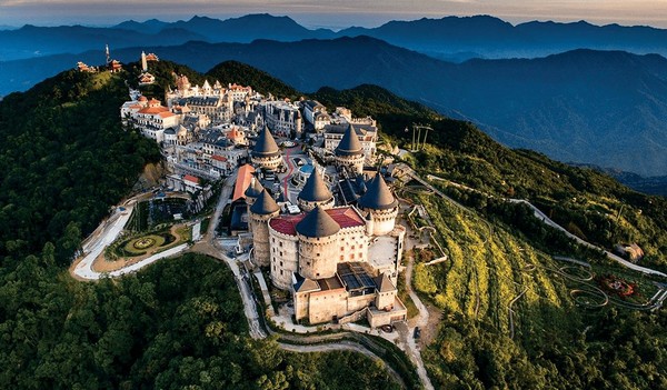Bà Nà Hills, một trong những điểm đến hàng đầu của du lịch Đà Nẵng