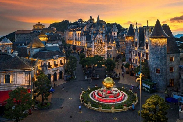 Bà Nà Hills là điểm đến hấp dẫn suốt bốn mùa