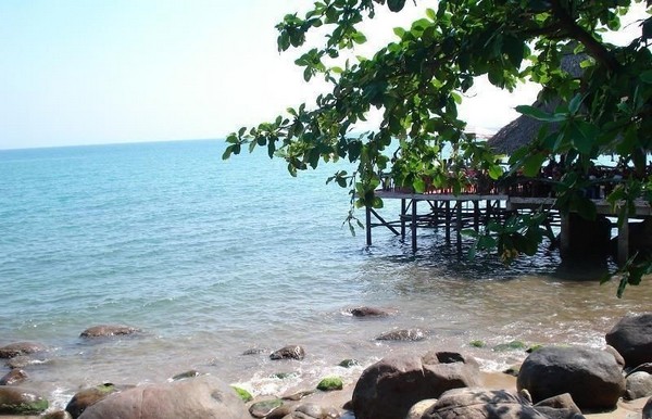 Bãi Nam cũng là điểm đến lý tưởng cho những ai muốn khám phá thế giới dưới nước