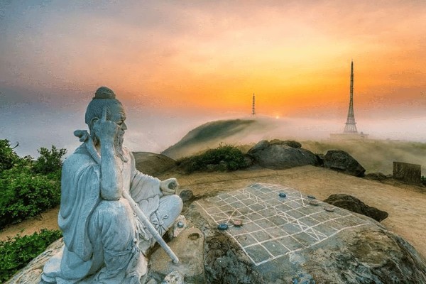 Khu du lịch sinh thái Tiên Sa là một thiên đường với cảnh sắc tuyệt đẹp