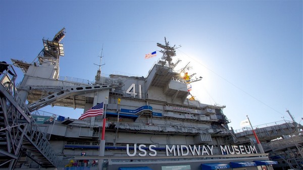 Bảo tàng Hàng không Mẫu hạm USS Midway khi du lịch San Diego