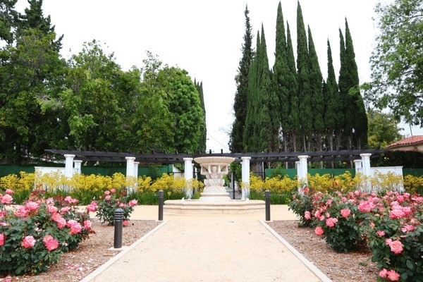 Beverly Gardens Park là một không gian xanh mướt