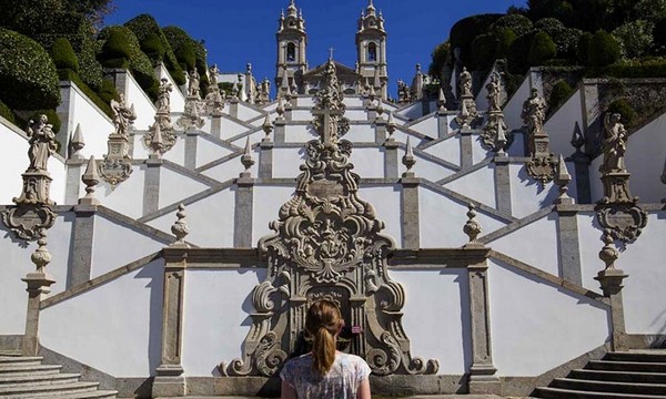 Thánh địa Bom Jesus do Monte linh thiêng tại Bồ Đào Nha