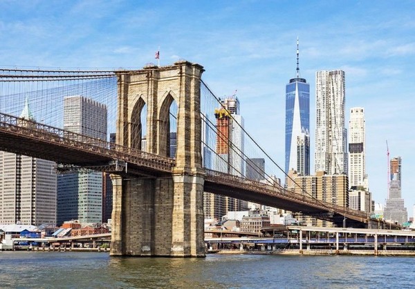 Cầu Brooklyn, một trong những biểu tượng lẫy lừng của thành phố New York
