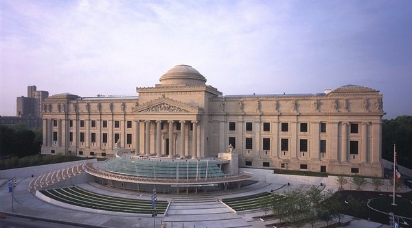 Bảo tàng Brooklyn là một trong những cơ sở văn hóa hàng đầu
