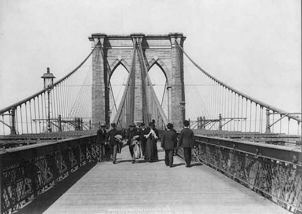 Cầu Brooklyn là một phần không thể tách rời của lịch sử nước Mỹ