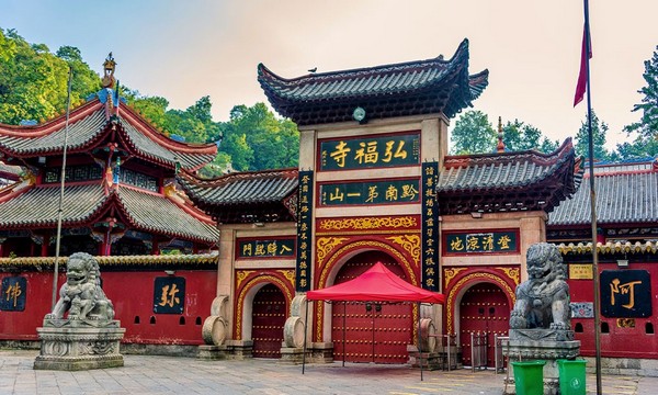 Chùa Hongfu Quý Dương danh tiếng bậc nhất tại tỉnh Quý Châu