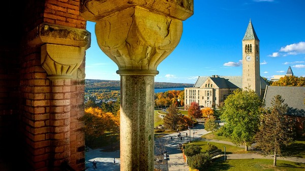 Đại học Cornell là trường đại học nghiên cứu tư thục nổi tiếng nhất tại Mỹ