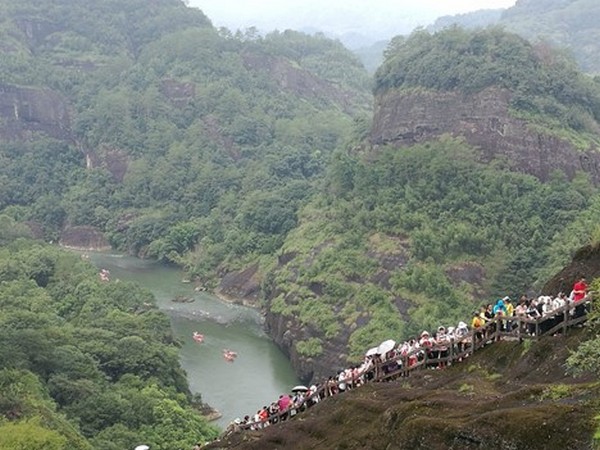 Lễ hội leo núi 