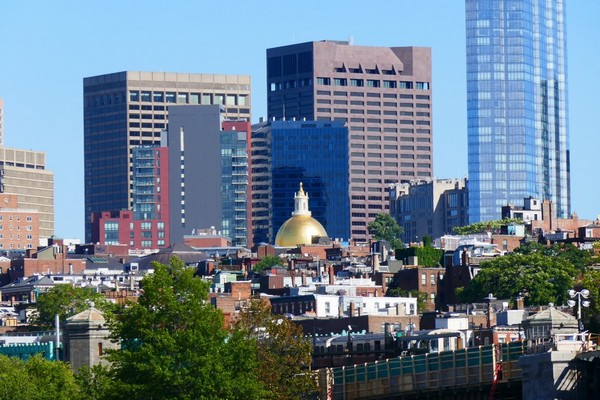 Beacon Hill, một trong những khu phố cổ kính và quyến rũ nhất của Boston