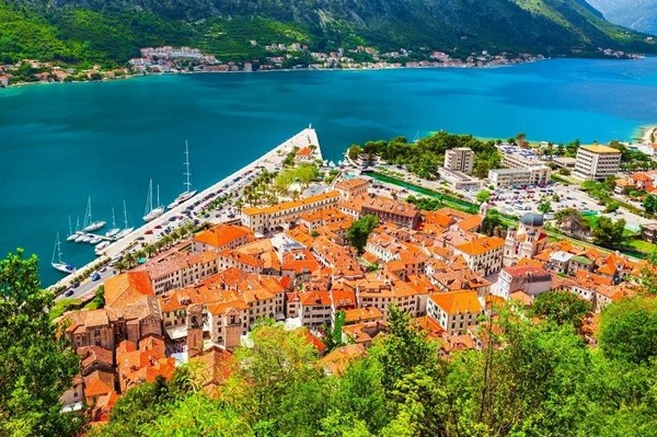 Thời gian lý tưởng để du lịch Montenegro là từ tháng 5 đến tháng 10