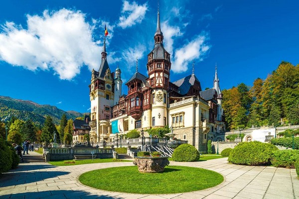 Romania, một viên ngọc quý của Đông Âu