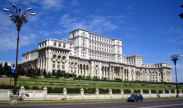 Hướng dẫn di chuyển khi du lịch Romania