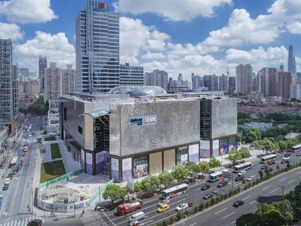 Huaihai Middle, một trong những con phố nổi tiếng nhất tại Thượng Hải