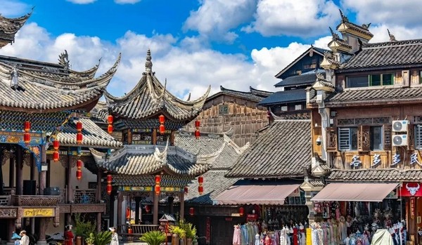 Hạ Tư cổ trấn sở hữu một lịch sử lâu đời, được thành lập vào thời Gia Khánh thứ 13