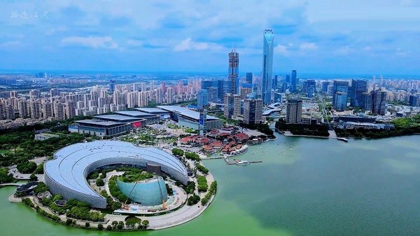 Hồ Jinji, một trong những biểu tượng nổi bật của thành phố Tô Châu