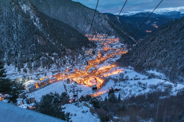 Vallnord là một trong những khu trượt tuyết nổi tiếng nhất ở Andorra