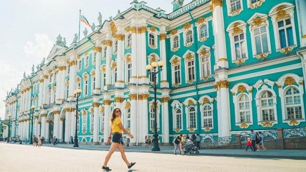 Cung điện Mùa Đông, hiện là Bảo tàng nghệ thuật Hermitage