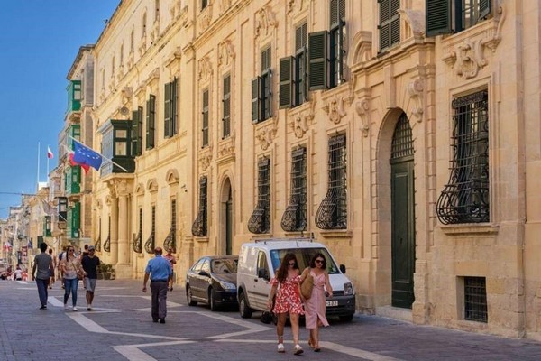 Malta là nơi giao thoa giữa các nền văn hóa phương Tây và Ả Rập