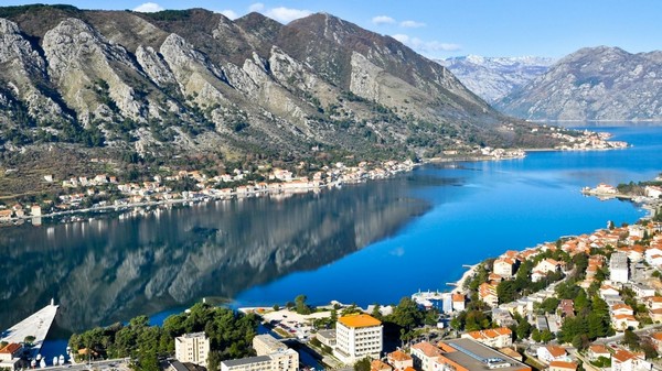 Kotor, Montenegro - Thành phố cổ kính bên bờ biển Adriatic