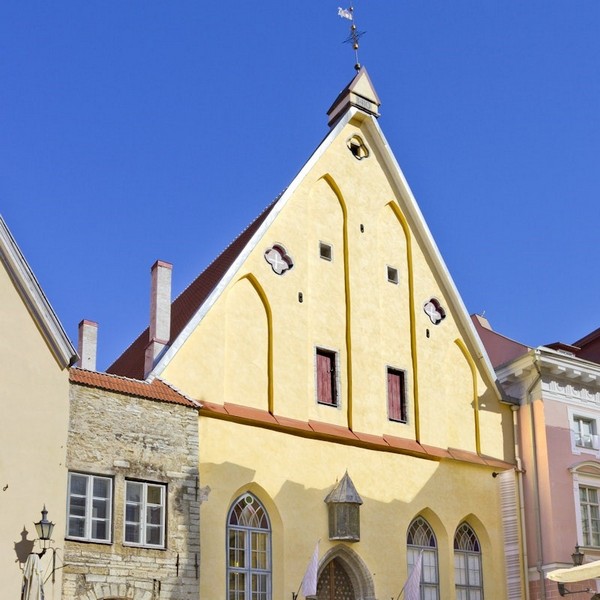 Trụ sở Phường Hội Great Guild Hall là một trong những biểu tượng của Tallinn