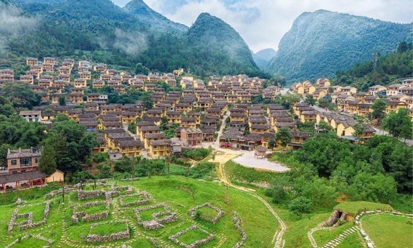 Lệ Ba Cổ Trấn Quý Châu: Điểm Đến Không Thể Bỏ Qua Tại Trung Quốc
