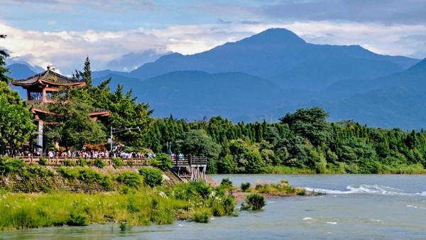 Ngôi nhà tranh của Đỗ Phủ trải rộng trên tổng diện tích 24 ha
