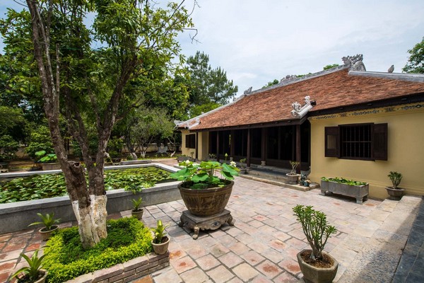 Du khách sẽ được chiêm ngưỡng lối kiến trúc nhà rường truyền thống độc đáo