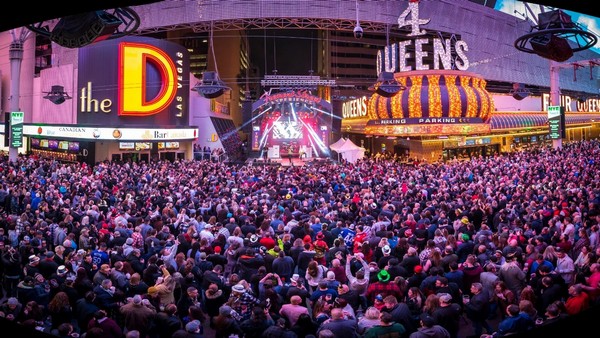 Trải nghiệm Phố Fremont hay Las Vegas Strip phụ thuộc vào sở thích của mỗi du khách