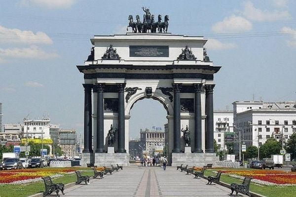 Quảng trường Chiến Thắng là trung tâm diễn ra nhiều sự kiện