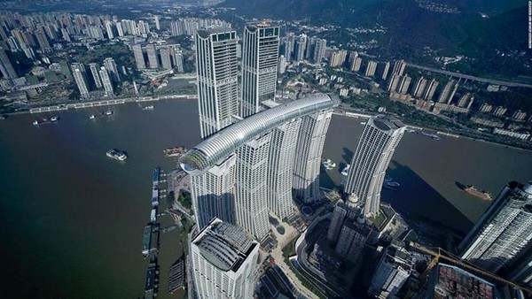 Raffles City Chongqing là một biểu tượng kiến trúc ấn tượng