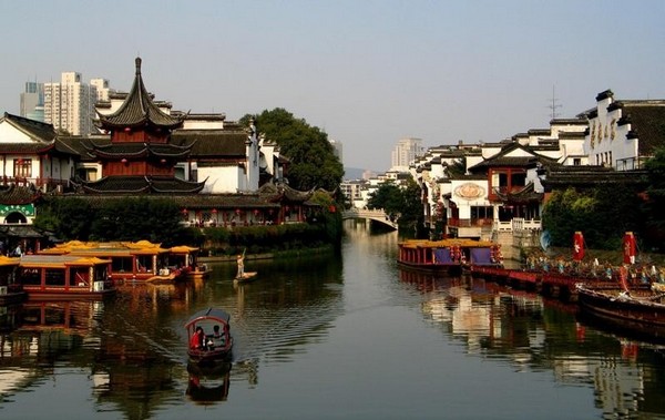 Sông Tần Hoài là cánh cửa mở ra bề dày văn hóa và lịch sử phong phú của Trung Quốc