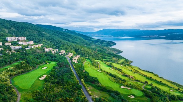 Spring City Golf & Lake Resort: Khu Nghỉ Dưỡng Kết Hợp Sân Golf  Giữa Lòng Côn Minh