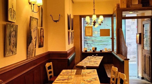 Osteria di Culegna là nhà hàng được đông đảo người dân địa phương yêu thích