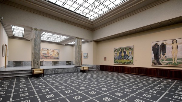 Bảo tàng Kunsthaus là trung tâm nghệ thuật nổi bật của Thành phố Zurich