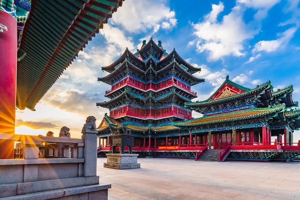 Cung điện này được xây dựng để tôn vinh những công lao hiển hách của Trịnh Hòa