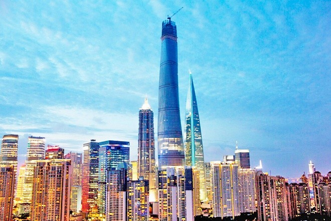Bộ 3 tòa tháp nổi bật giữa trời Thượng Hải