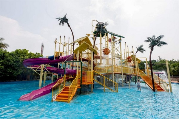 Khu Caribbean Cyclone nổi bật như một ốc đảo xanh mát