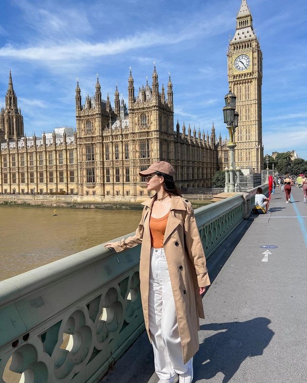 Hướng dẫn di chuyển tham quan tháp đồng hồ Big Ben