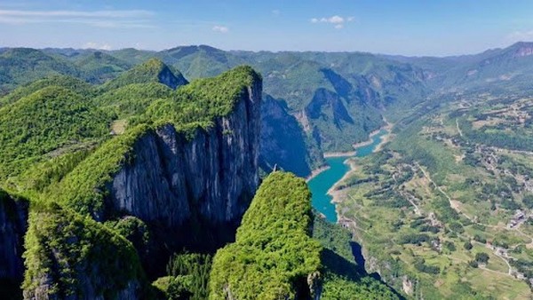 Khám Phá Trấn Tuyền Lý - Điểm Đến Giàu Lịch Sử và Văn Hóa