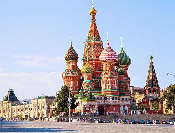 Bạn khám phá Điện Kremlin tráng lệ