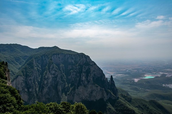 Vân Đài Sơn được ví như một “Tiểu Cửu Trại Câu” bởi những nét tương đồng đến kinh ngạc