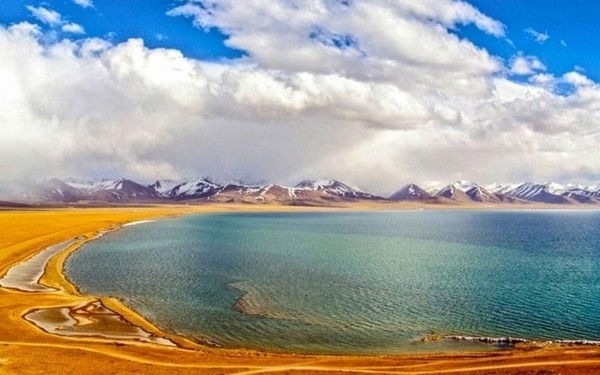 Hồ Manasarovar, một trong những hồ nước ngọt cao nhất thế giới