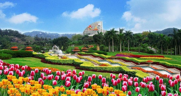 Vườn Vân Đài là một trong những khu vườn cảnh quan lớn nhất và đẹp nhất Trung Quốc