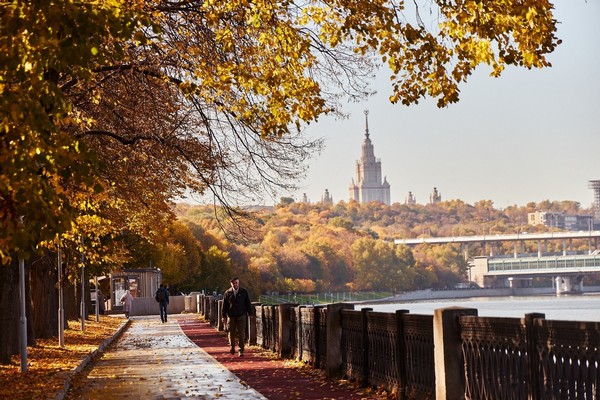 Đồi Chim Sẻ – Nét Đẹp Thiên Nhiên Thơ Mộng Giữa Lòng Nước Nga