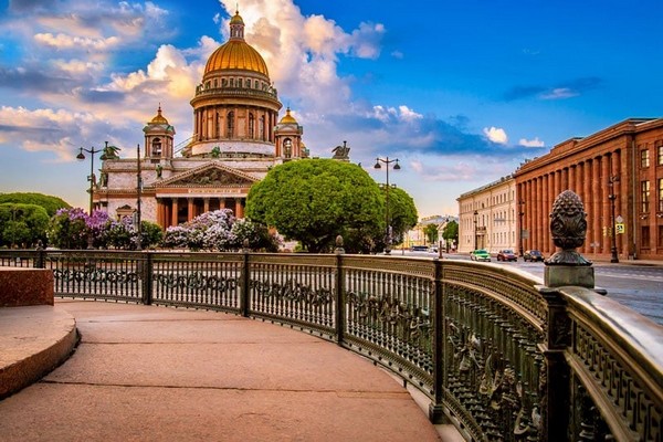 Nhà thờ Chính tòa Thánh Isaac: Viên ngọc kiến trúc giữa lòng Saint Petersburg