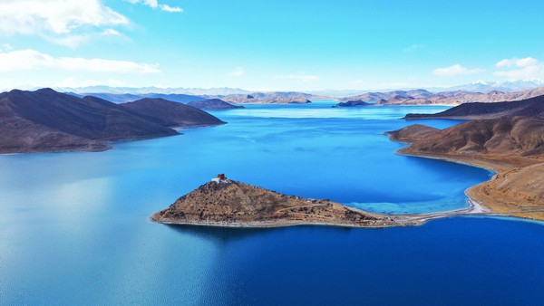 Hồ Yamdrok - Điểm đến không thể bỏ qua khi du lịch Tây Tạng