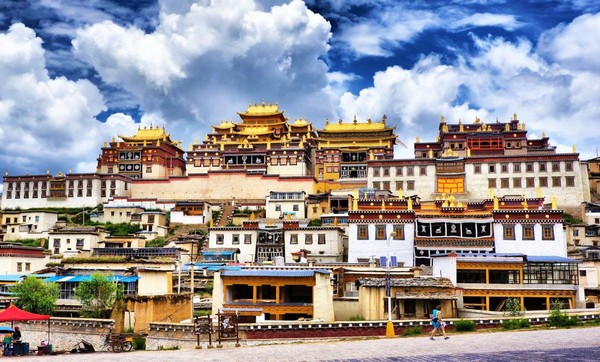 Thành cổ DuKeZong - Nét đẹp Tây Tạng giữa lòng Vân Nam