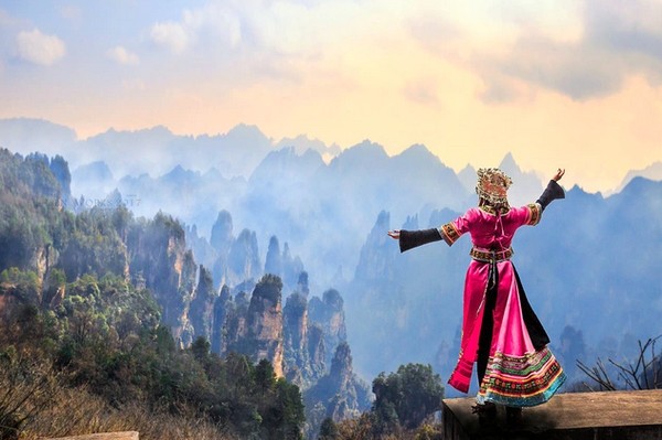 Khám phá khu thắng cảnh Vũ Lăng Nguyên tại đất Trương Gia Giới